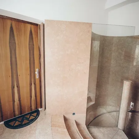 Feel Centre * Lubiana